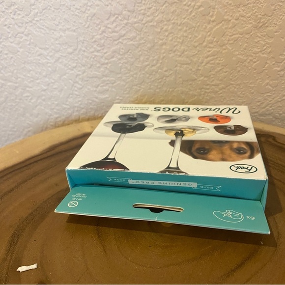 Winer Dogs wine stem markers weiner dachshund new in package bar accessories - Picture 4 of 5